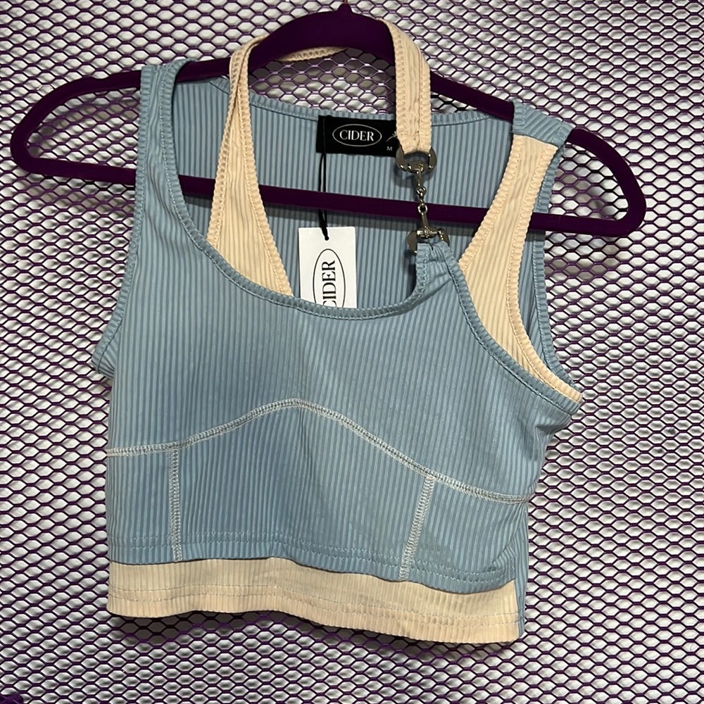 Two tone crop top